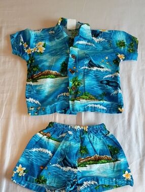 Tropical Blue Whale Island Hawaiian Shirt Shorts Set